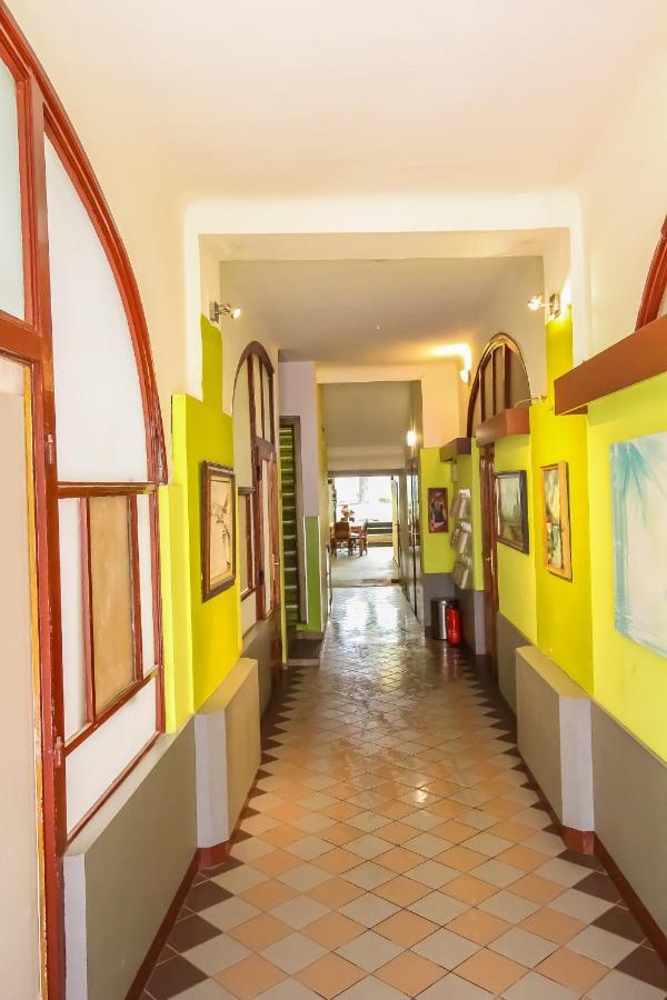 Economic 2Sb Apartment In Lively Area Viena Exterior foto